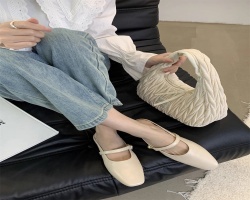 復古方頭平底鞋