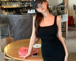 收腰背心連衣裙